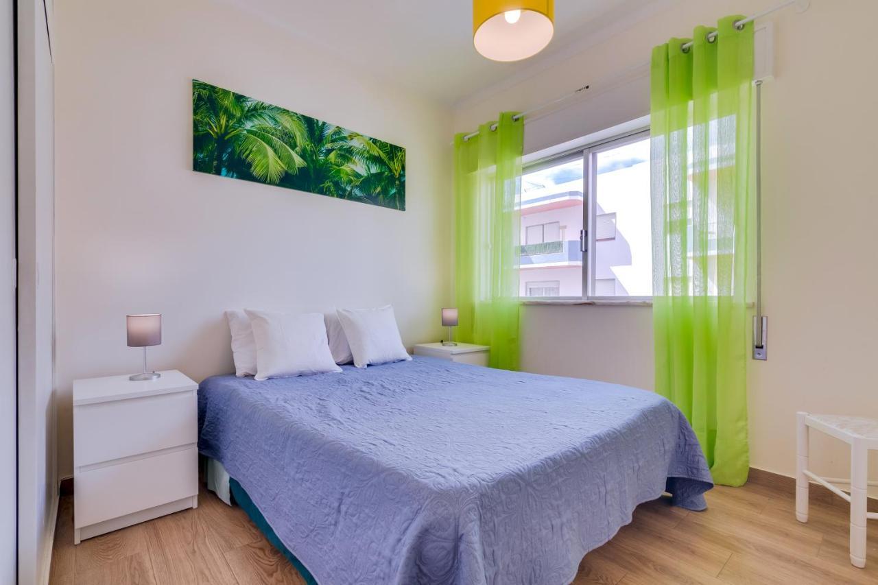 Quarteira 2Br - Near The Beach At Homesbyfc Esterno foto